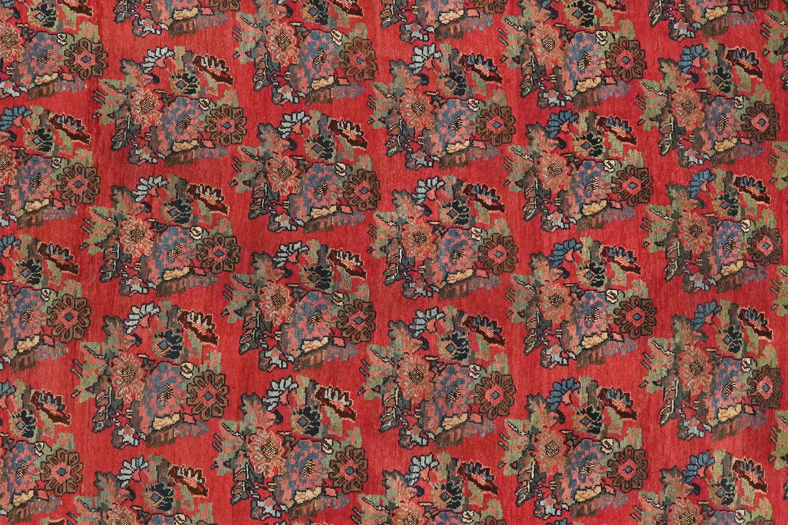 Bidjar — Hand-knotted, 142x217 cm, Red, 100% Virgin Wool | View 4