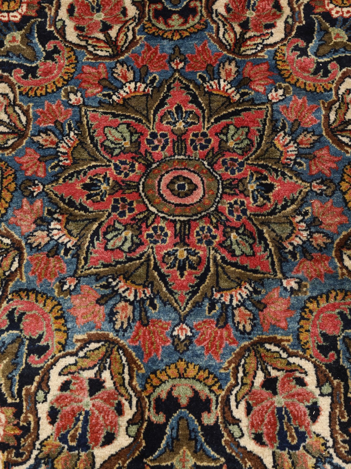 Kermanshah — Hand-knotted, 325x450 cm, 100% Virgin Wool | View 8