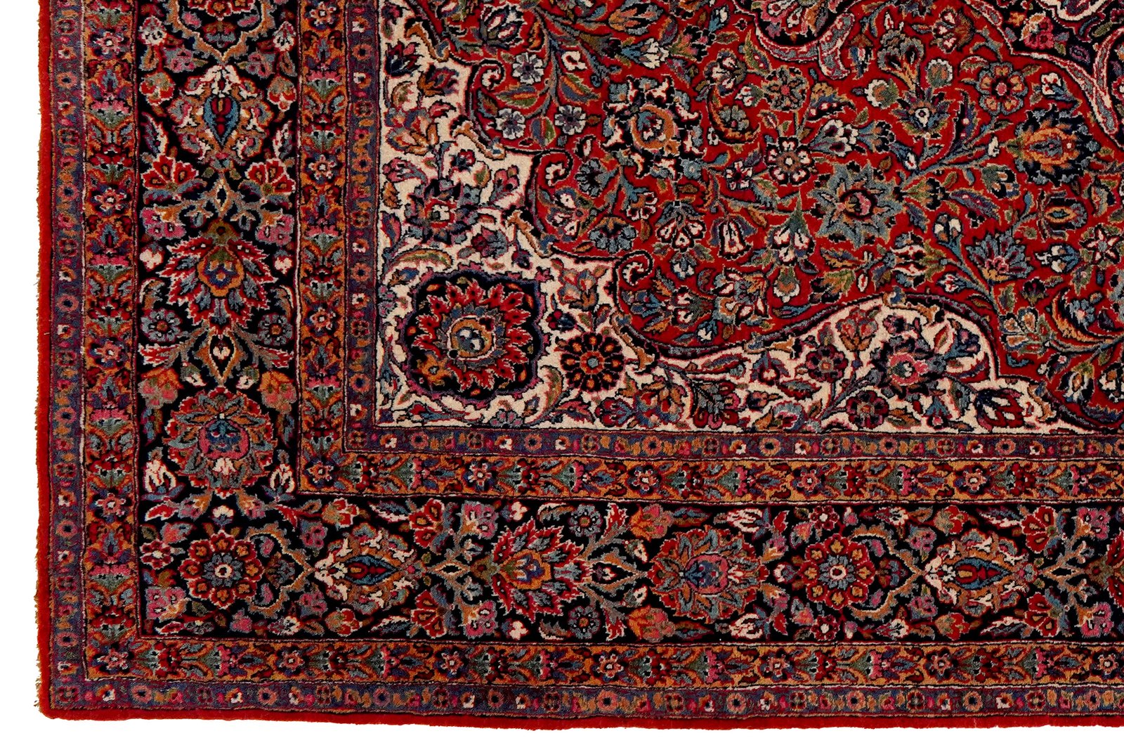 Ghazvin — Hand-knotted, 136x223 cm, Red, 100% Virgin Wool | View 3