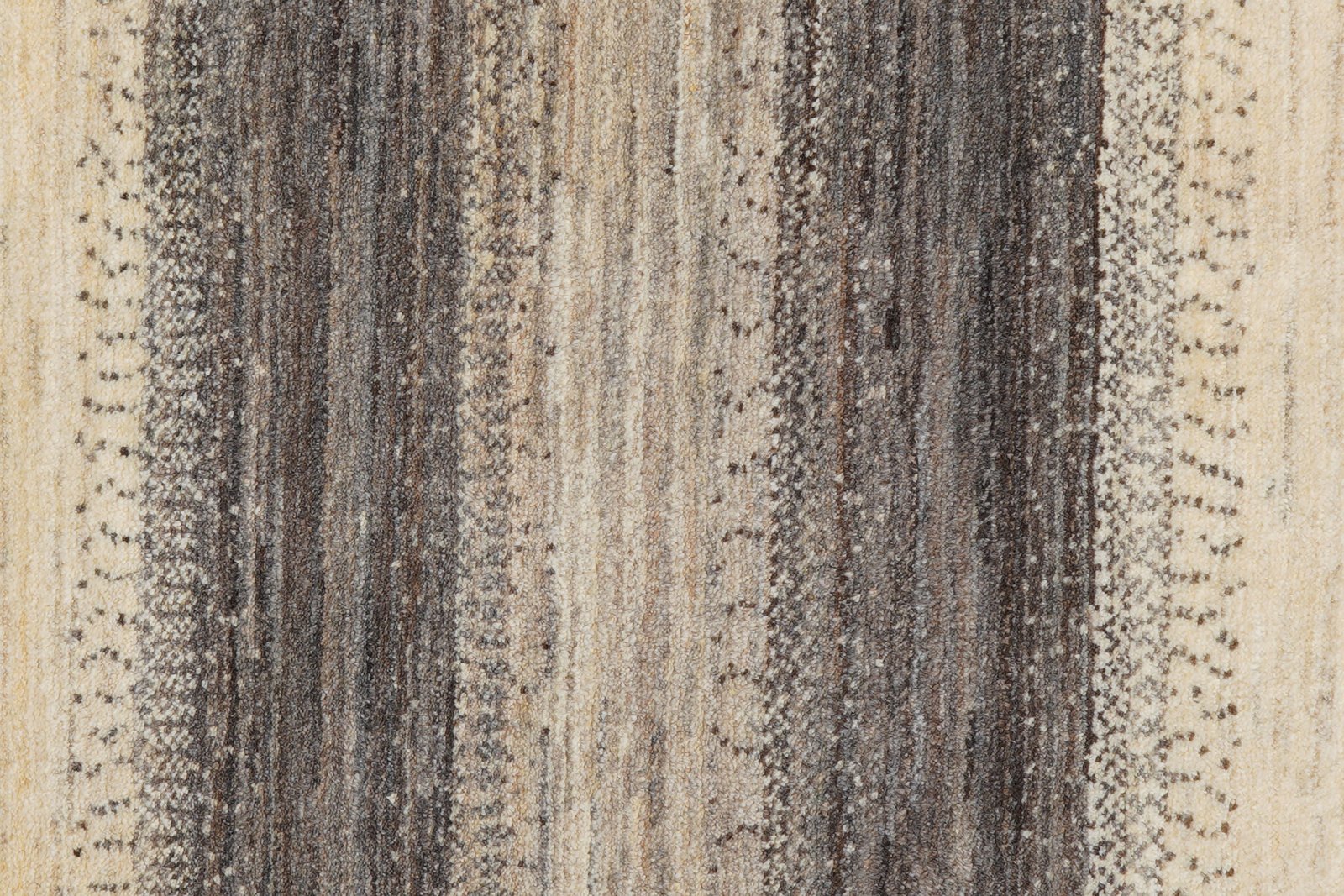 Gabbeh Sonnat — Hand-knotted, 122x210 cm, Beige, 100% Virgin Wool | View 8