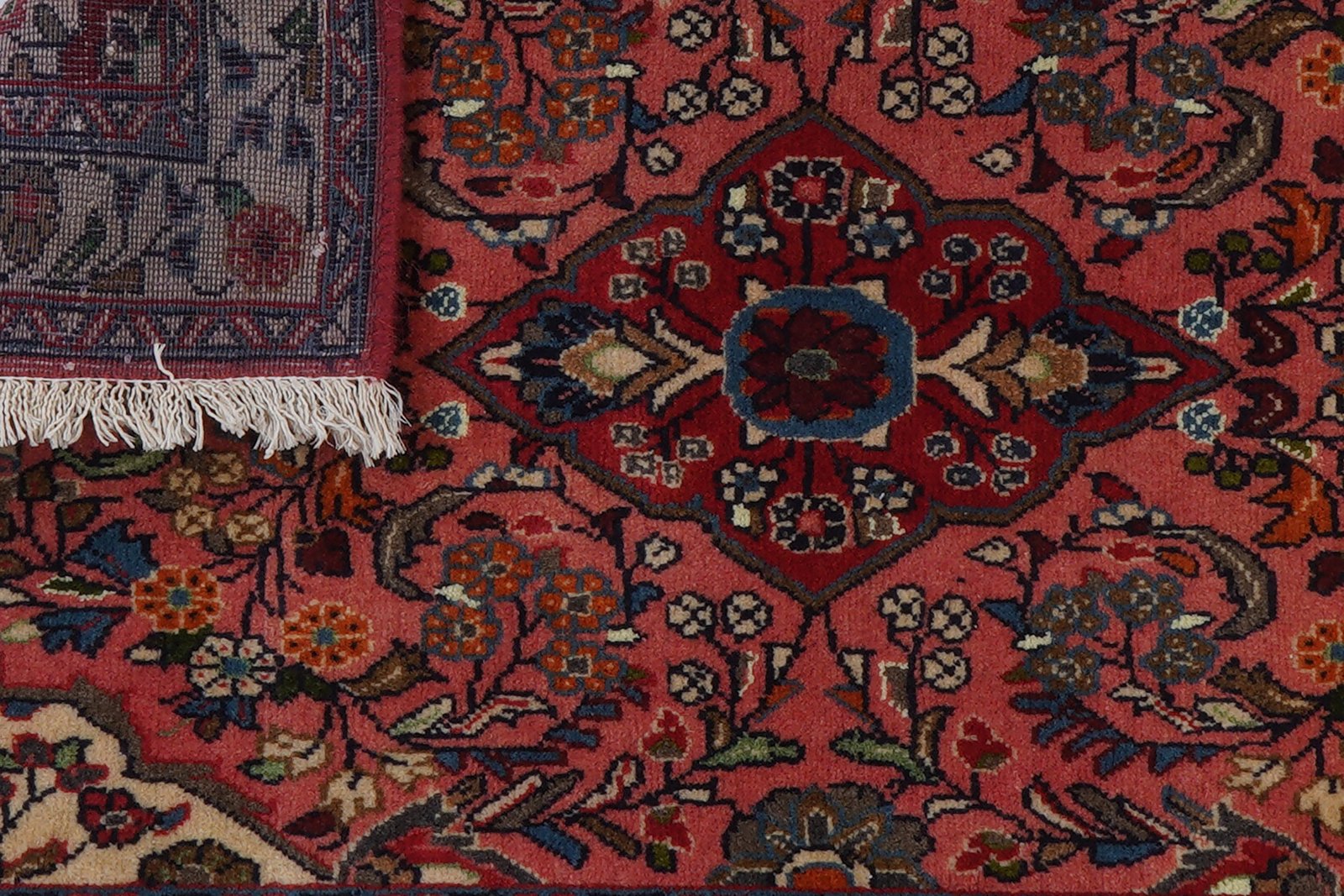 Sarough — Hand-knotted, 66x106 cm, Red, 100% Virgin Wool | View 6