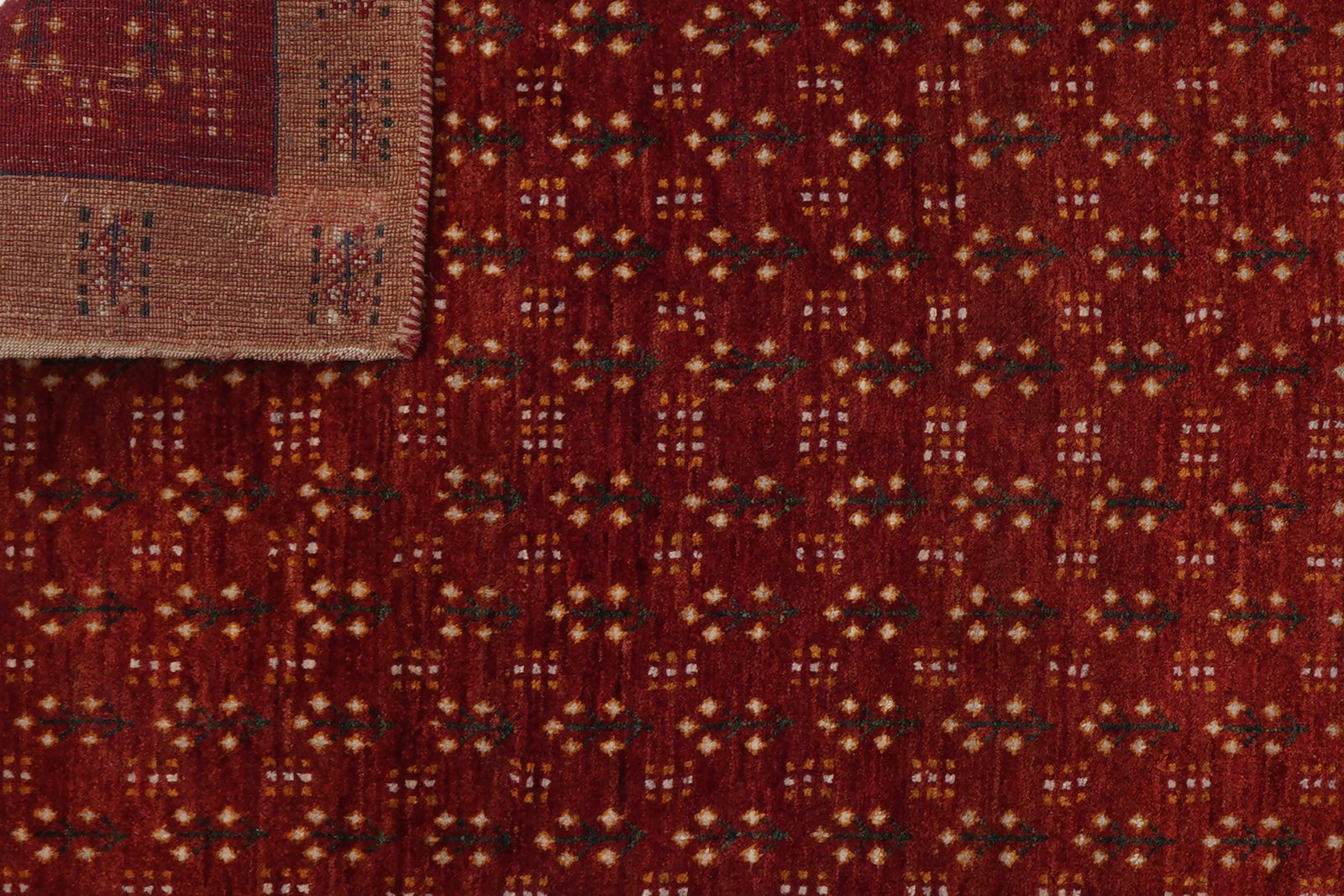 Rizbaf — Hand-knotted, 110x185 cm, Red, 100% Virgin Wool | View 8