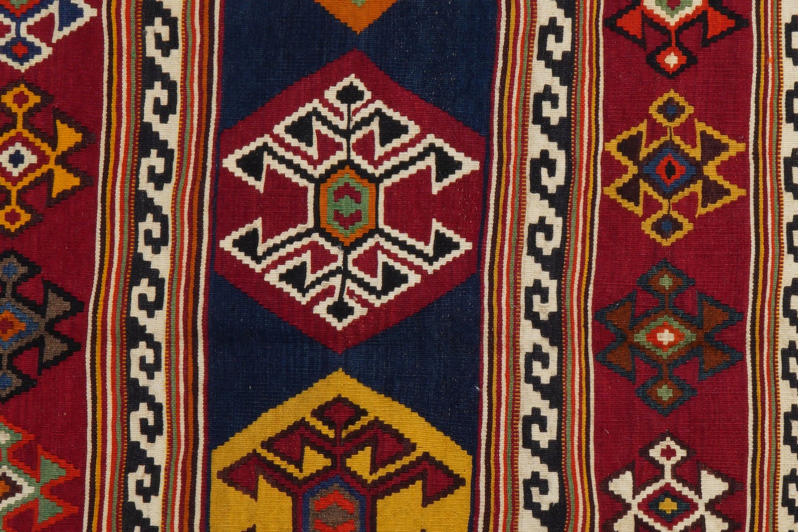 Kelim Gashgai Old — Handmade, 147x303 cm, Multicolor, 100% Virgin Wool | View 6