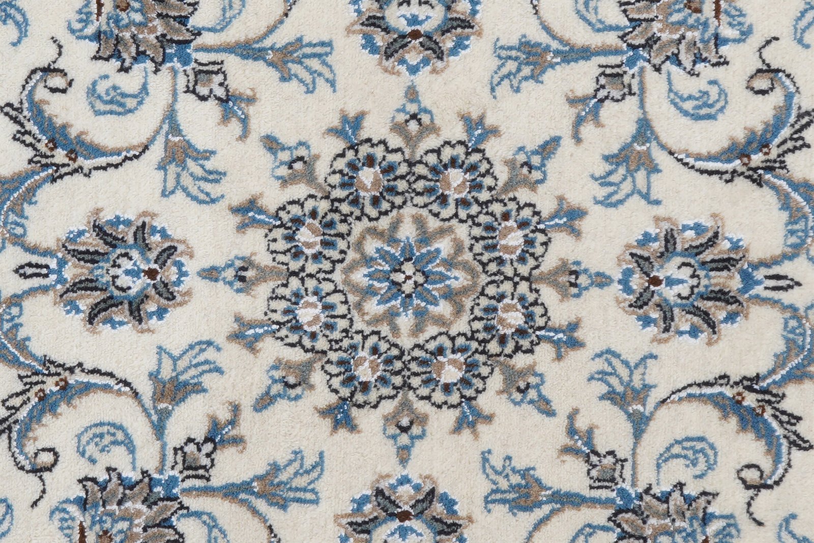 Nain — Hand-knotted, 138x138 cm, Beige, 100% Virgin Wool | View 8