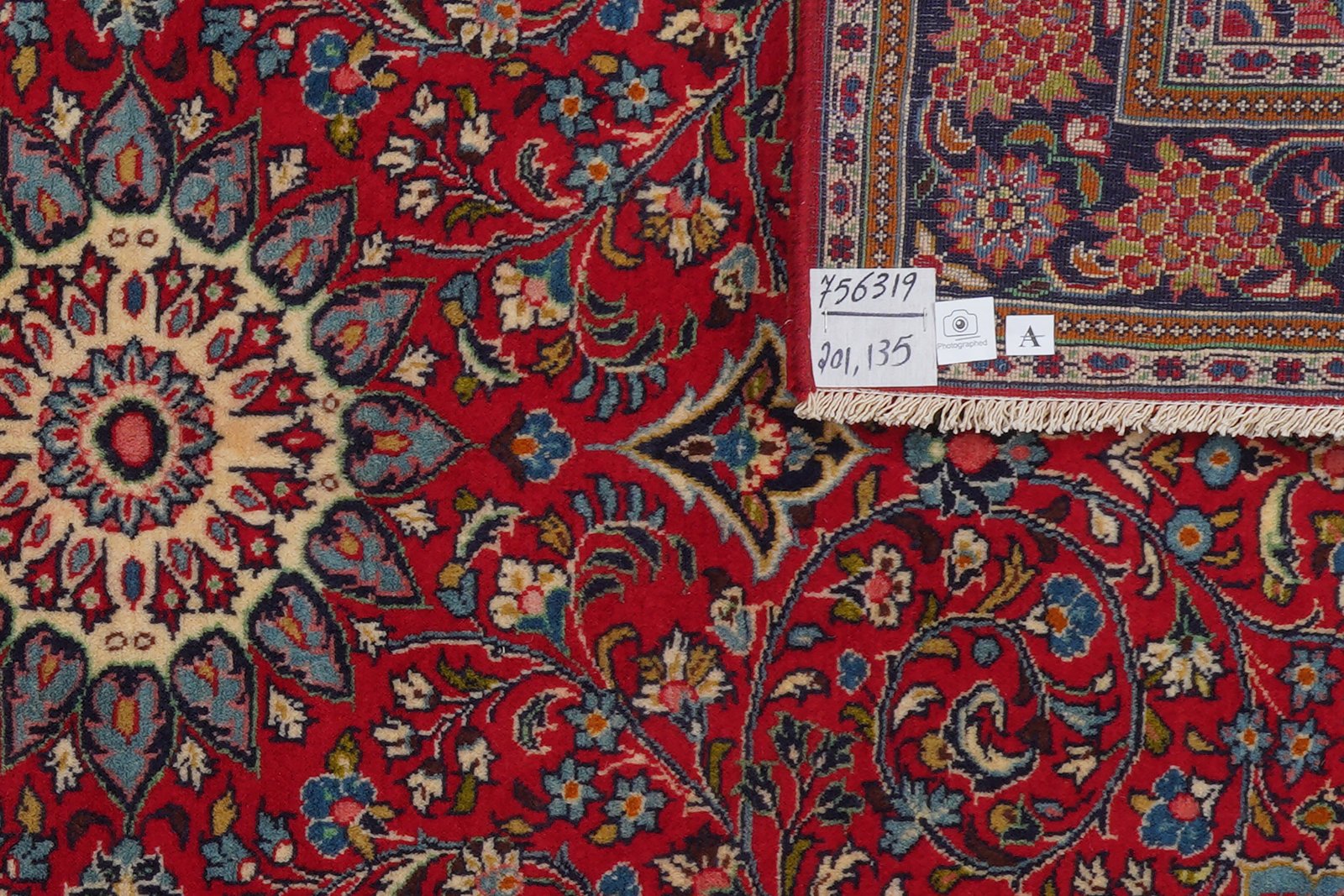 Sarough — Hand-knotted, 135x201 cm, Red, 100% Virgin Wool | View 6