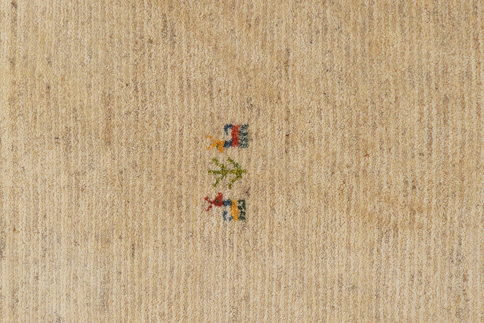 Gabbeh Sonnat — Hand-knotted, 122x182 cm, Beige, 100% Virgin Wool | View 7