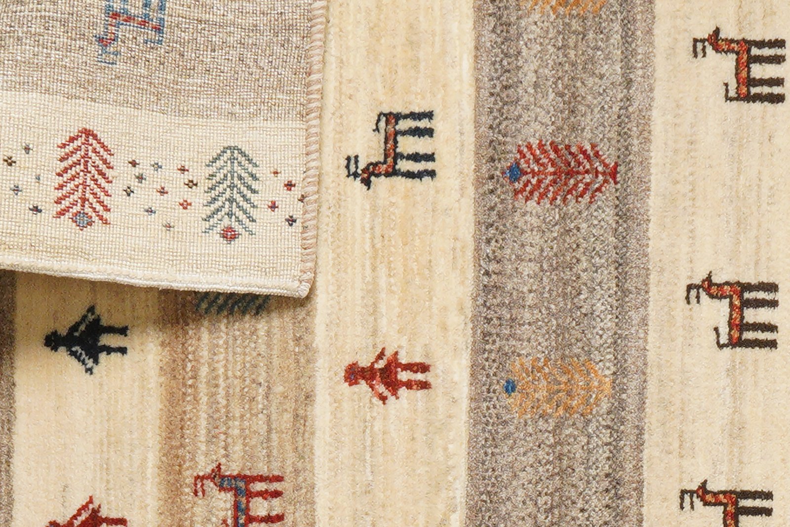 Rizbaf — Hand-knotted, 100x156 cm, Beige, 100% Virgin Wool | View 8