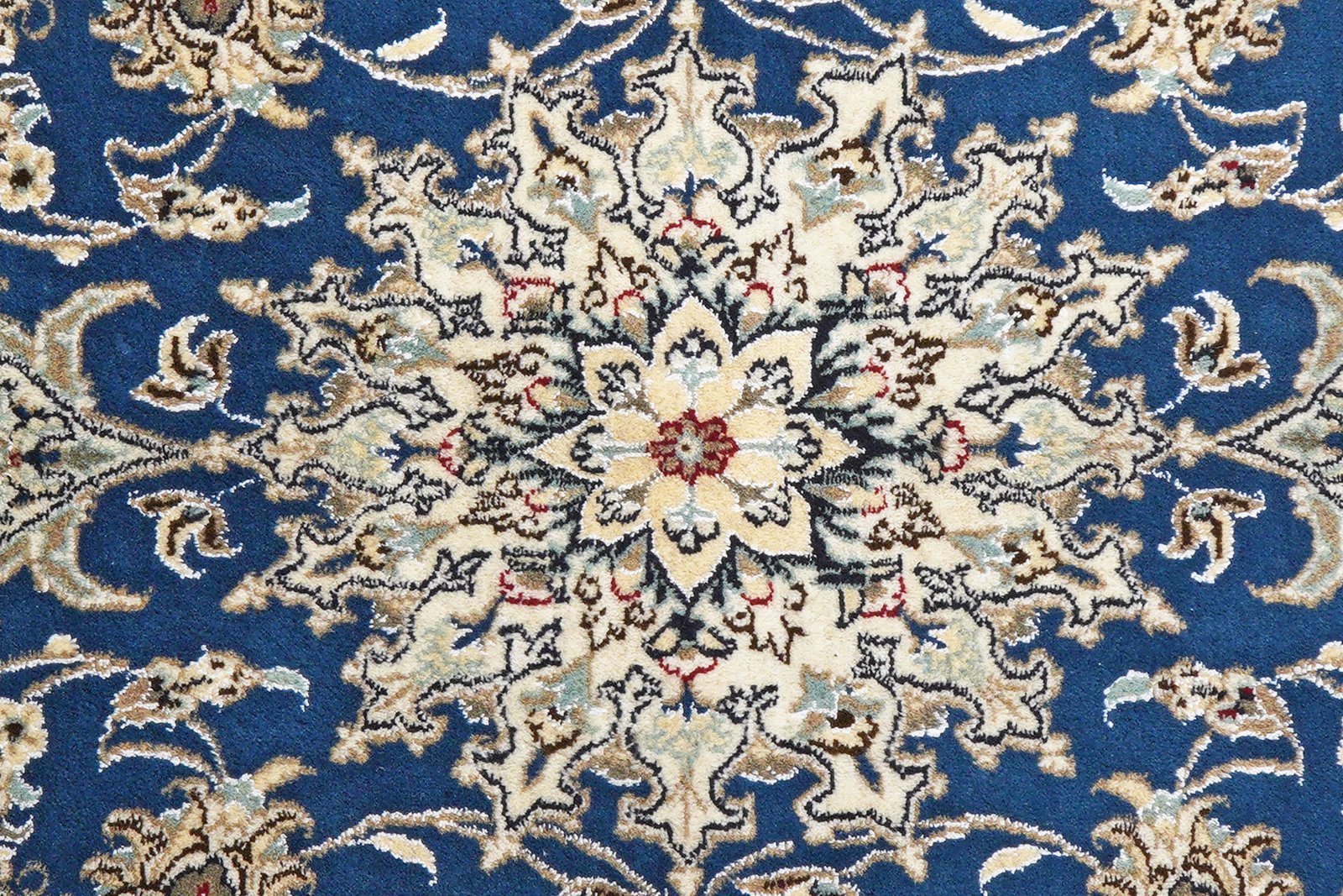 Nain 12La — Hand-knotted, 149x207 cm, Blue, 100% Virgin Wool | View 8