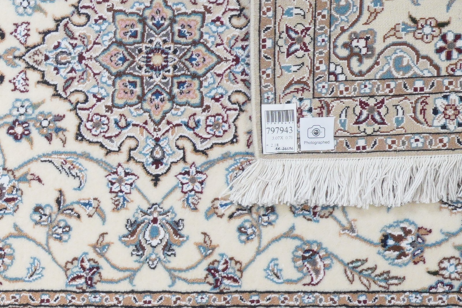 Nain 9La — Hand-knotted, 71x307 cm, Beige, 100% Virgin Wool | View 6