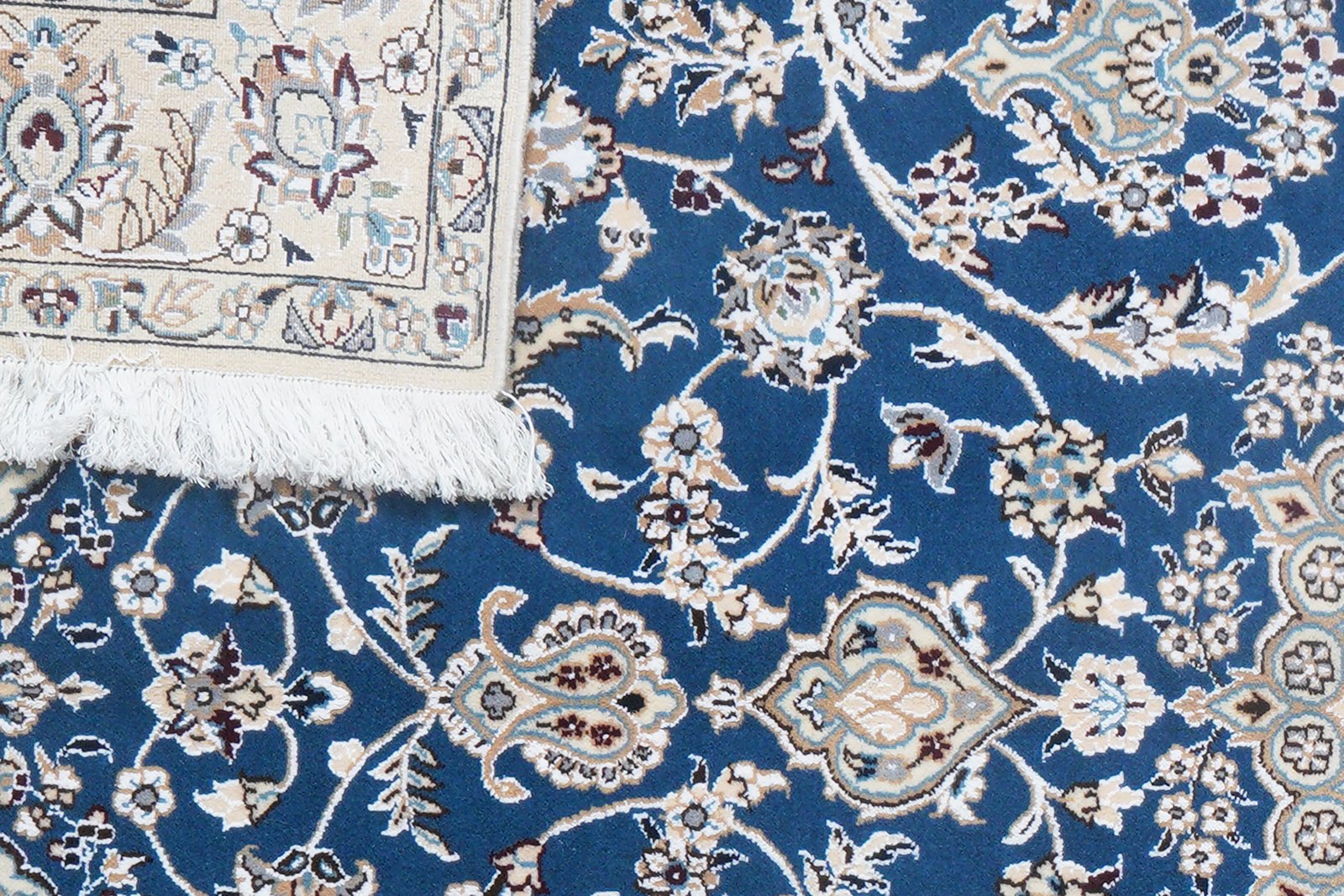 Nain 9La — Hand-knotted, 130x213 cm, Blue, 100% Virgin Wool | View 8