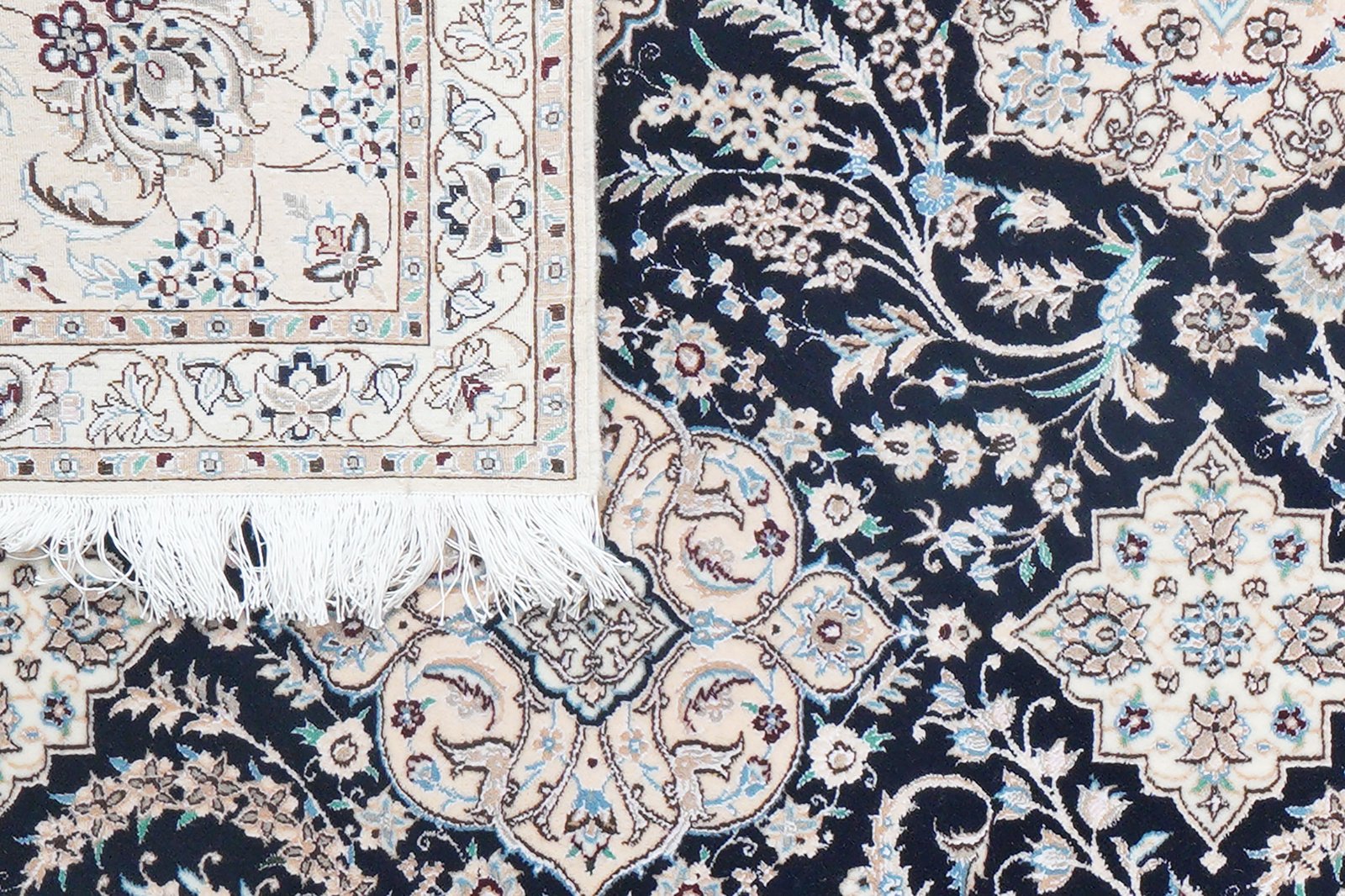 Nain 6La — Hand-knotted, 210x304 cm, Blue, 100% Virgin Wool | View 7