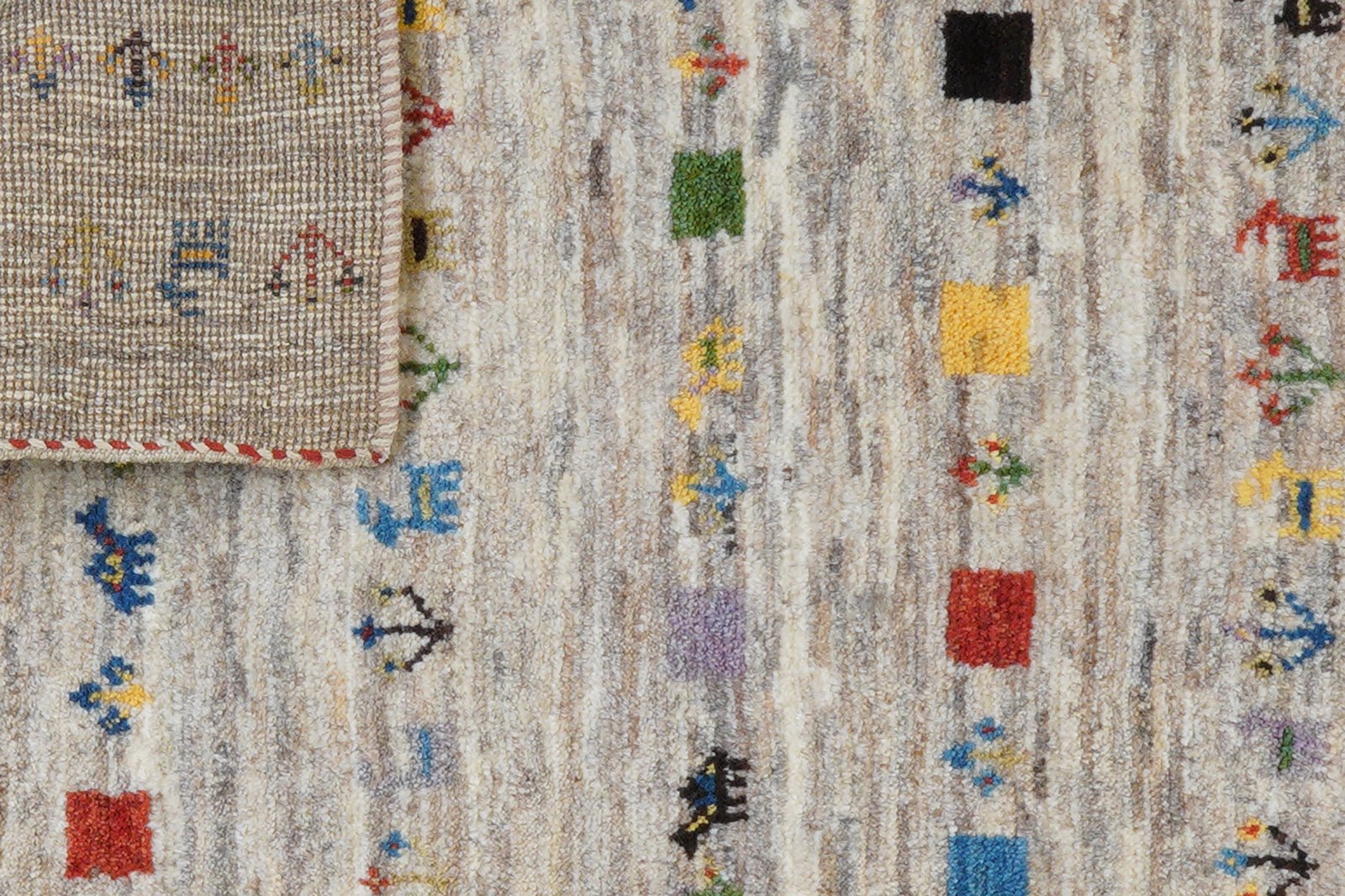 Gabbeh Sonnat — Hand-knotted, 60x90 cm, Beige, 100% Virgin Wool | View 6