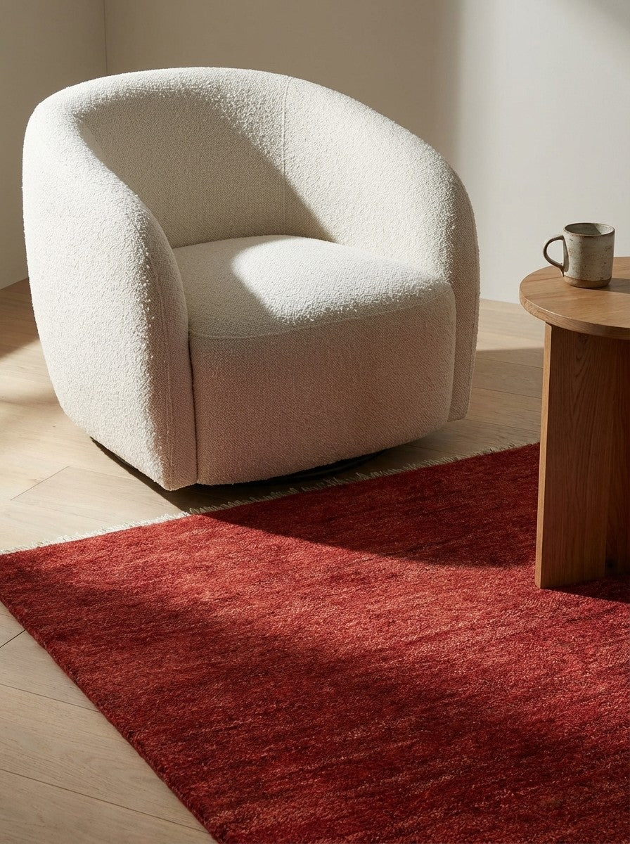 Gabbeh — Hand-knotted, 67x93 cm, Red, 100% Virgin Wool | Detail view