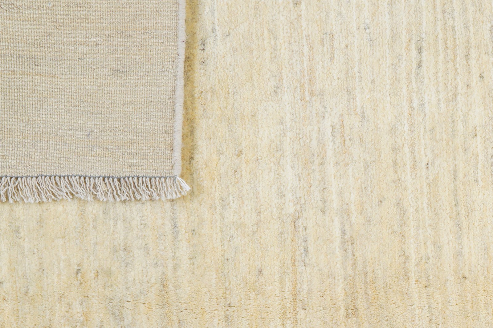 Gabbeh — Hand-knotted, 169x249 cm, Beige, 100% Virgin Wool | View 8