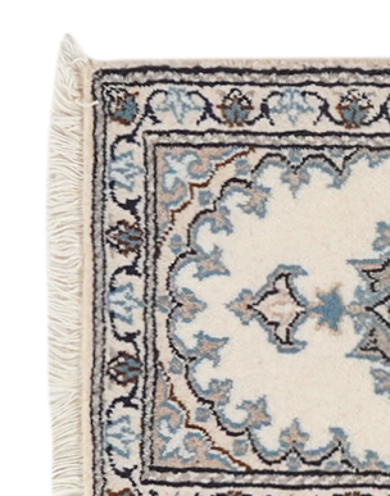 Nain 12La — Hand-knotted, 41x62 cm, Beige, 100% Virgin Wool | View 3