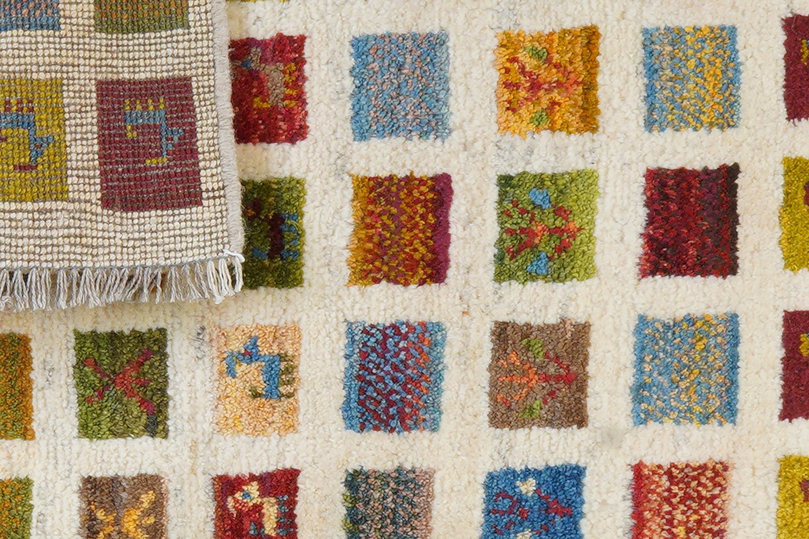 Gabbeh Sonnat — Hand-knotted, 61x88 cm, Beige, 100% Virgin Wool | View 7