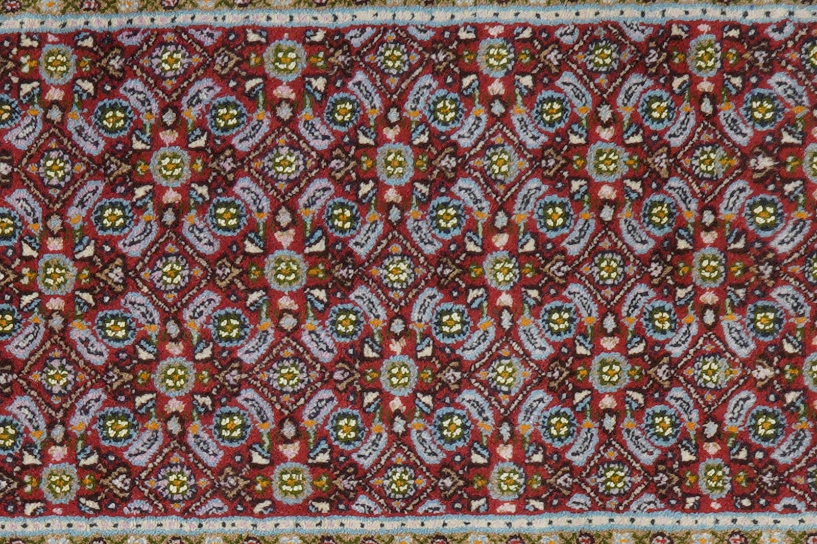 Moud Mahi — Hand-knotted, 61x88 cm, Red, 100% Virgin Wool | View 8