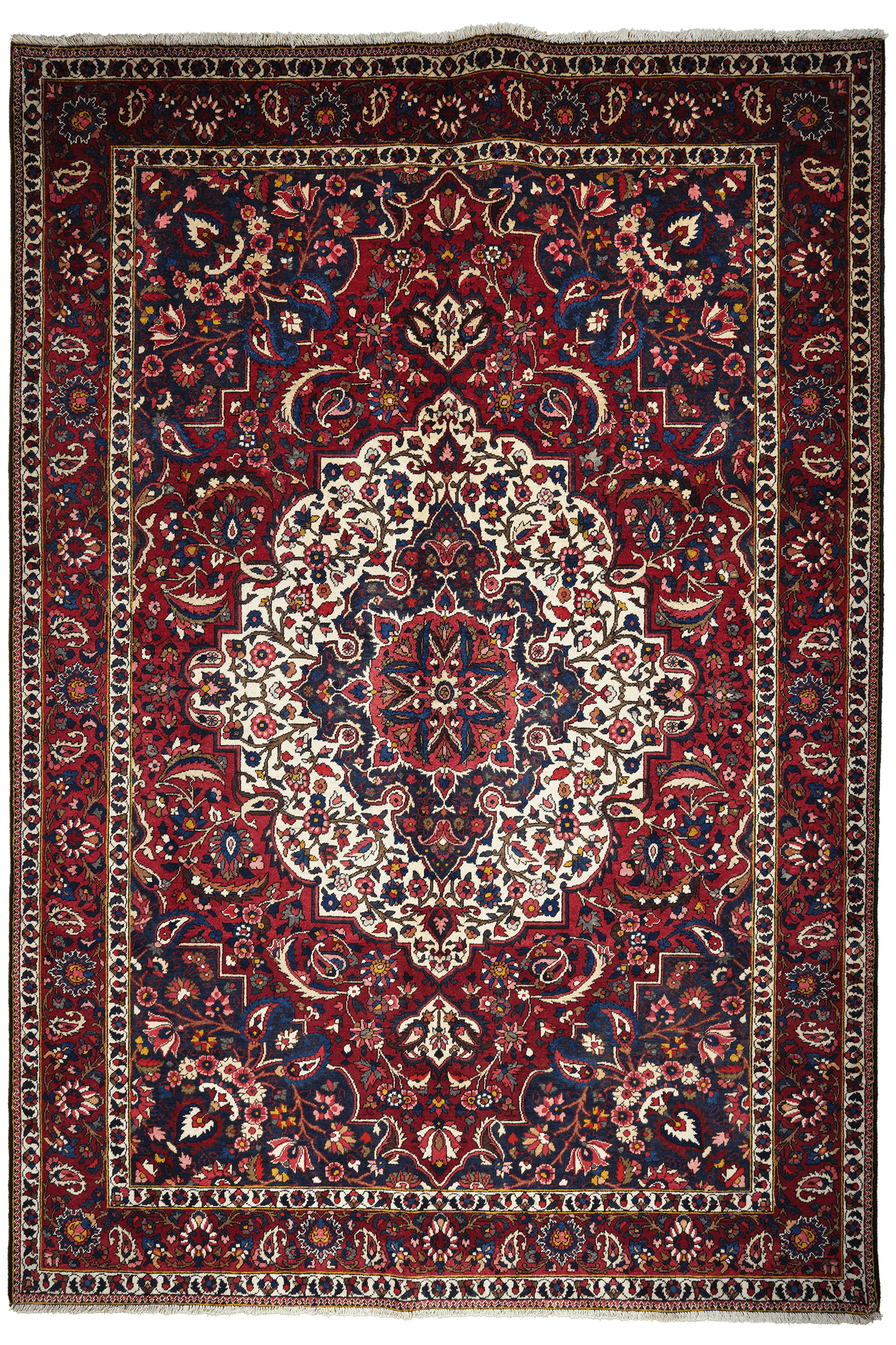 Bakhtiar — Hand-knotted, 213x310 cm, Red, 100% Virgin Wool | Main view