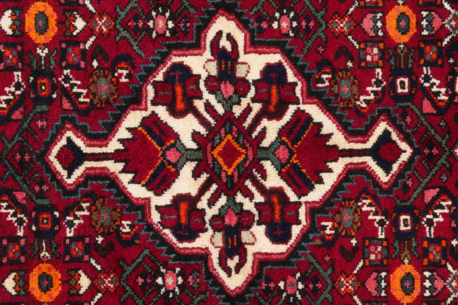 Hosseinabad — Hand-knotted, 161x215 cm, Red, 100% Virgin Wool | View 7
