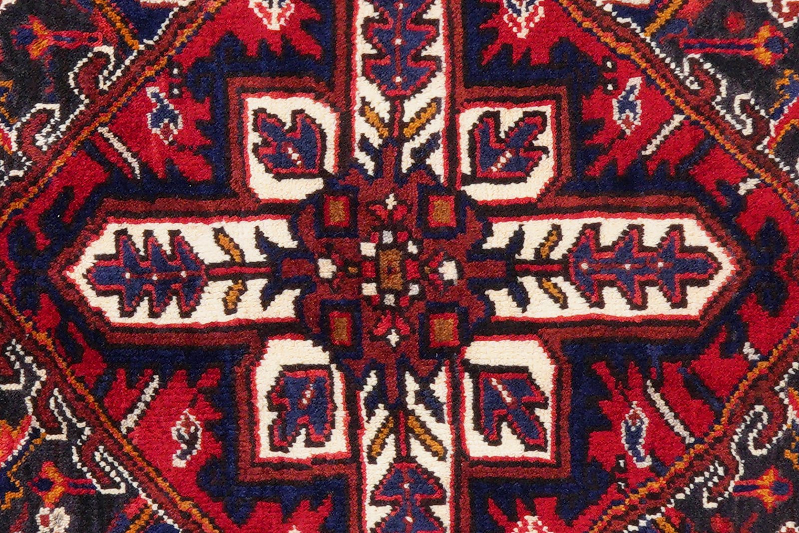 Mehrewan — Hand-knotted, 207x294 cm, Red, 100% Virgin Wool | View 7