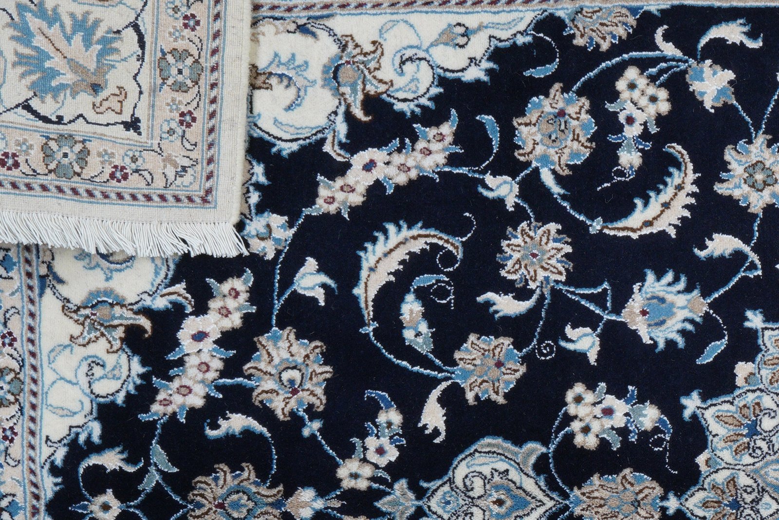 Nain 12La — Hand-knotted, 196x298 cm, Blue, 100% Virgin Wool | View 8