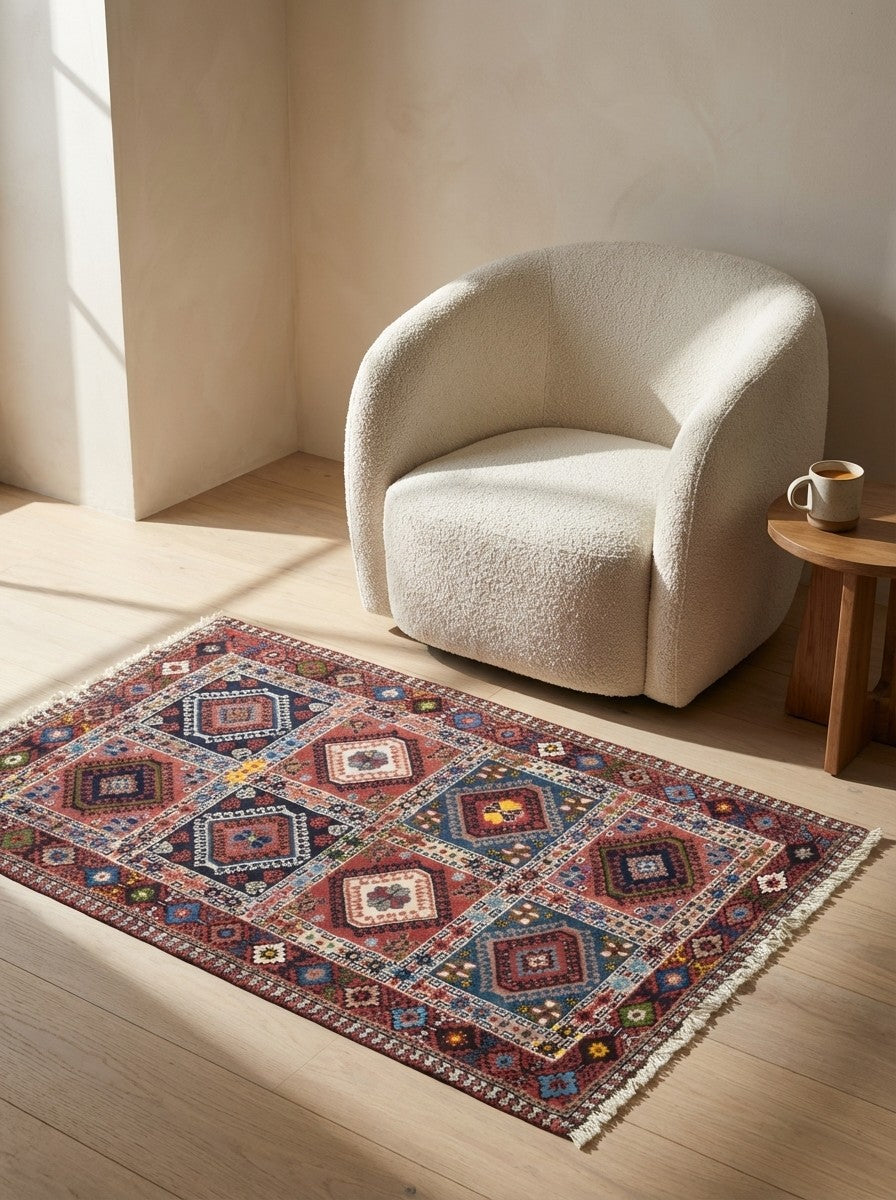 Yalameh — Hand-knotted, 78x128 cm, Multicolor, 100% Virgin Wool | Detail view