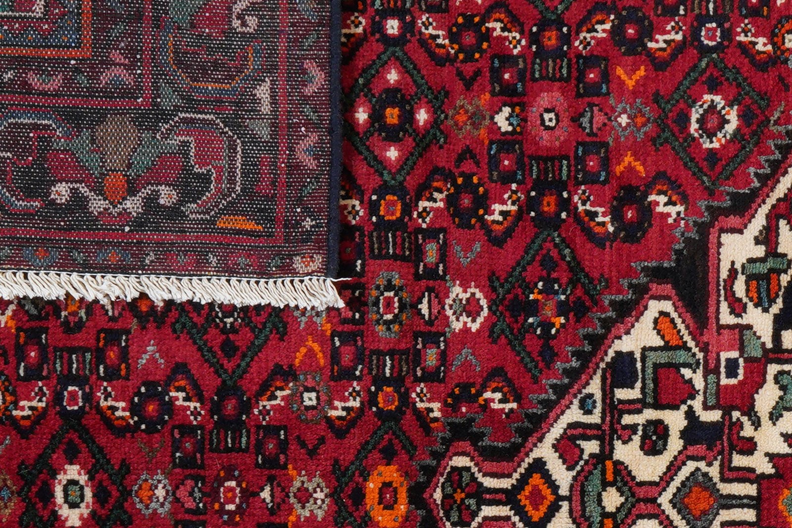 Hosseinabad — Hand-knotted, 167x216 cm, Red, 100% Virgin Wool | View 8
