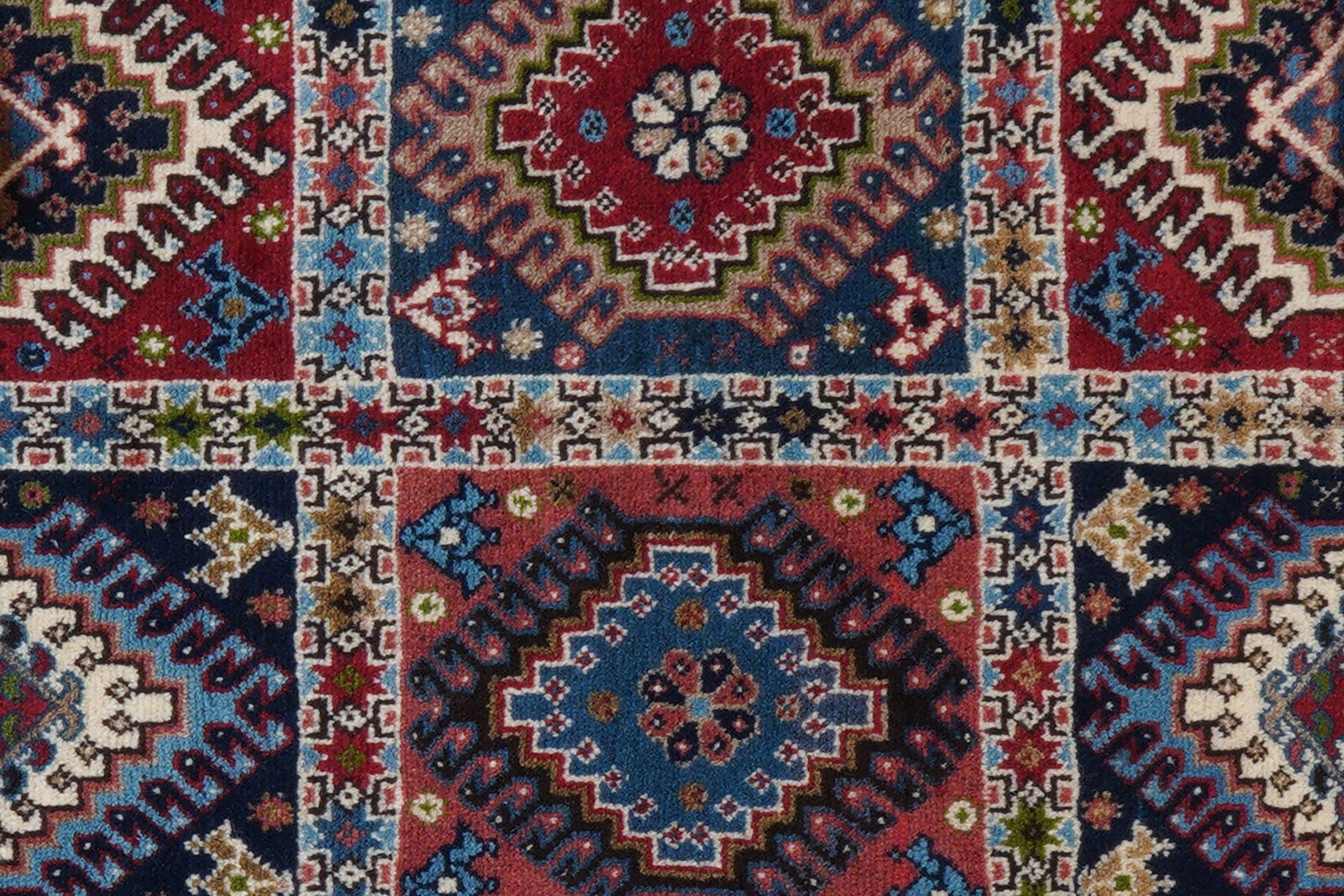 Yalameh — Hand-knotted, 79x125 cm, Multicolor, 100% Virgin Wool | View 7