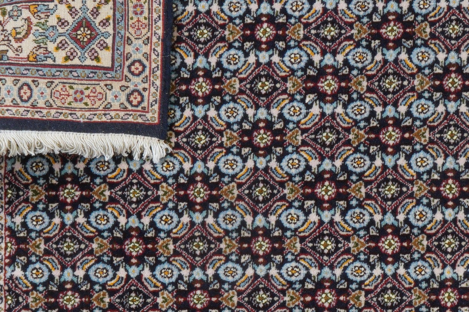 Moud Mahi — Hand-knotted, 96x150 cm, Blue, 100% Virgin Wool | View 8