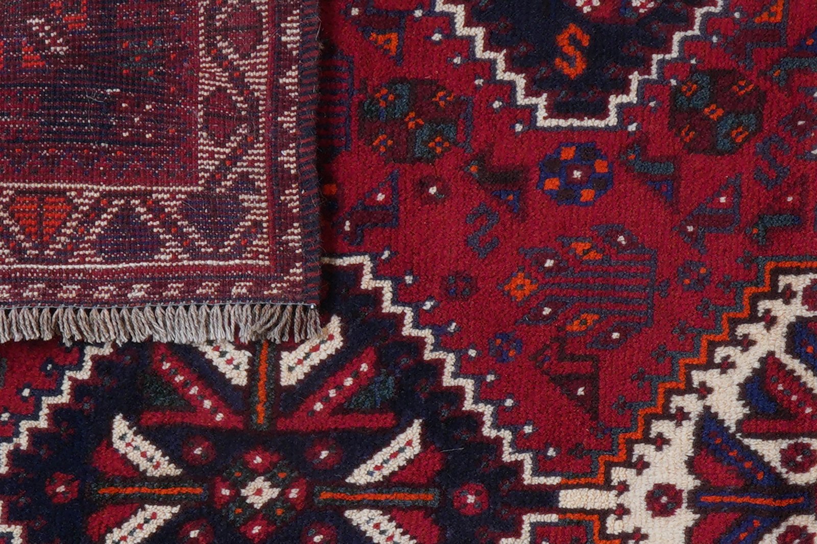 Gashgai — Hand-knotted, 126x172 cm, Red, 100% Virgin Wool | View 8