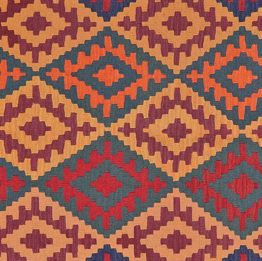 Kelim Gashgai — Handmade, 130x177 cm, Multicolor, 100% Virgin Wool | View 4