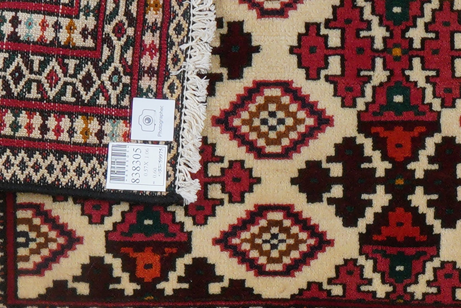 Belutch — Hand-knotted, 106x57 cm, Beige, 100% Virgin Wool | View 6