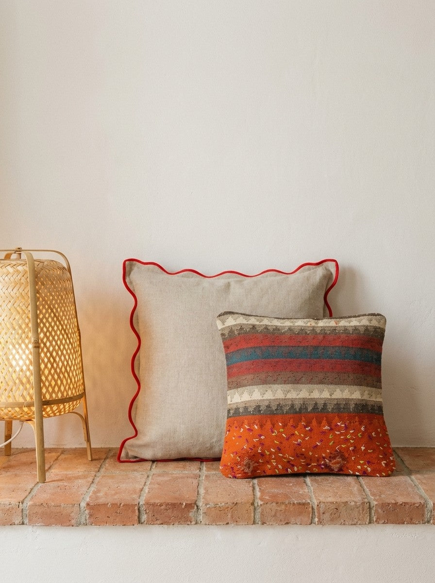 Kelim Kissen — Handmade, 65x65 cm, Multicolor, 100% Virgin Wool | Back view