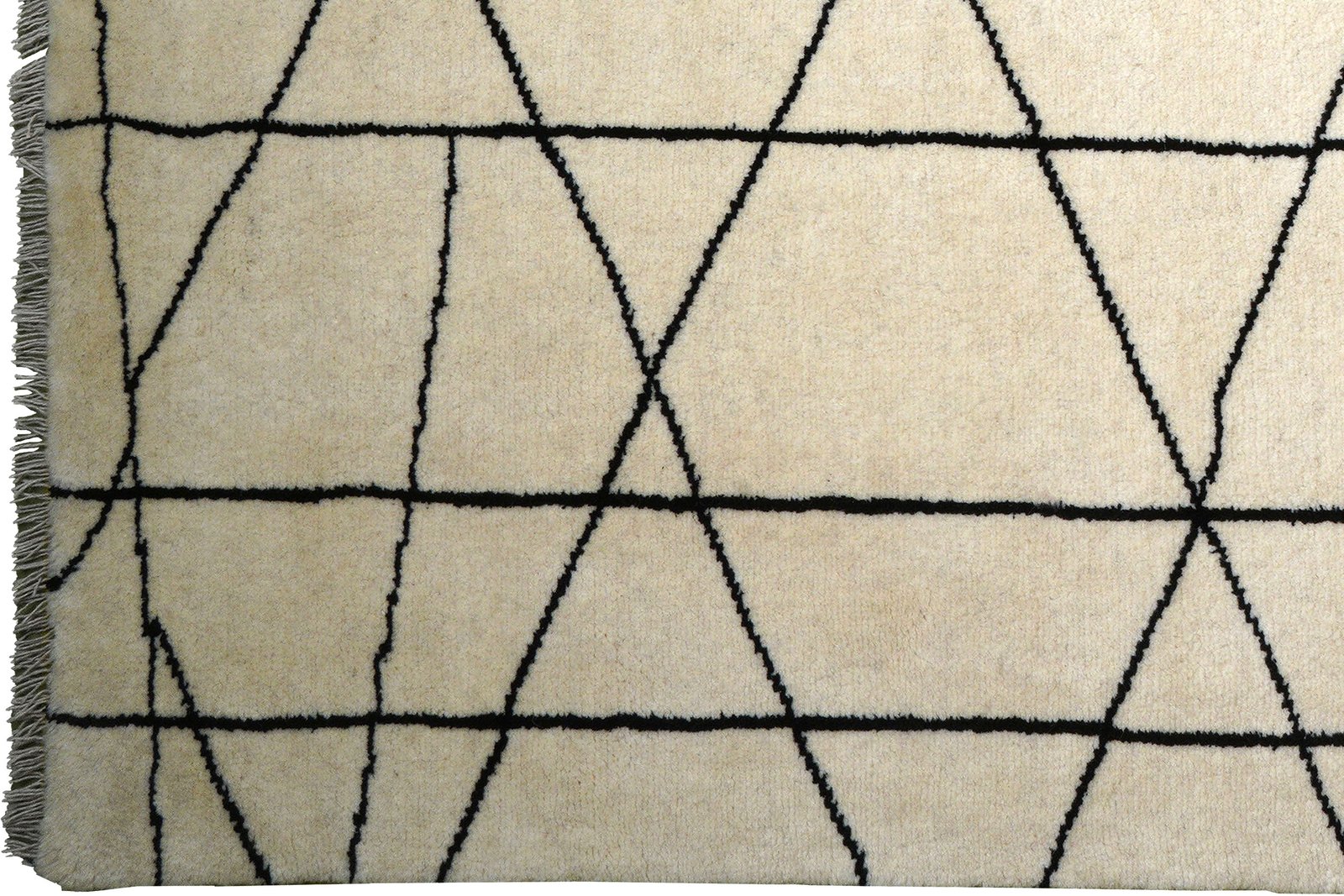 Gabbeh Basi — Hand-knotted, 206x290 cm, Beige, 100% Virgin Wool | View 3