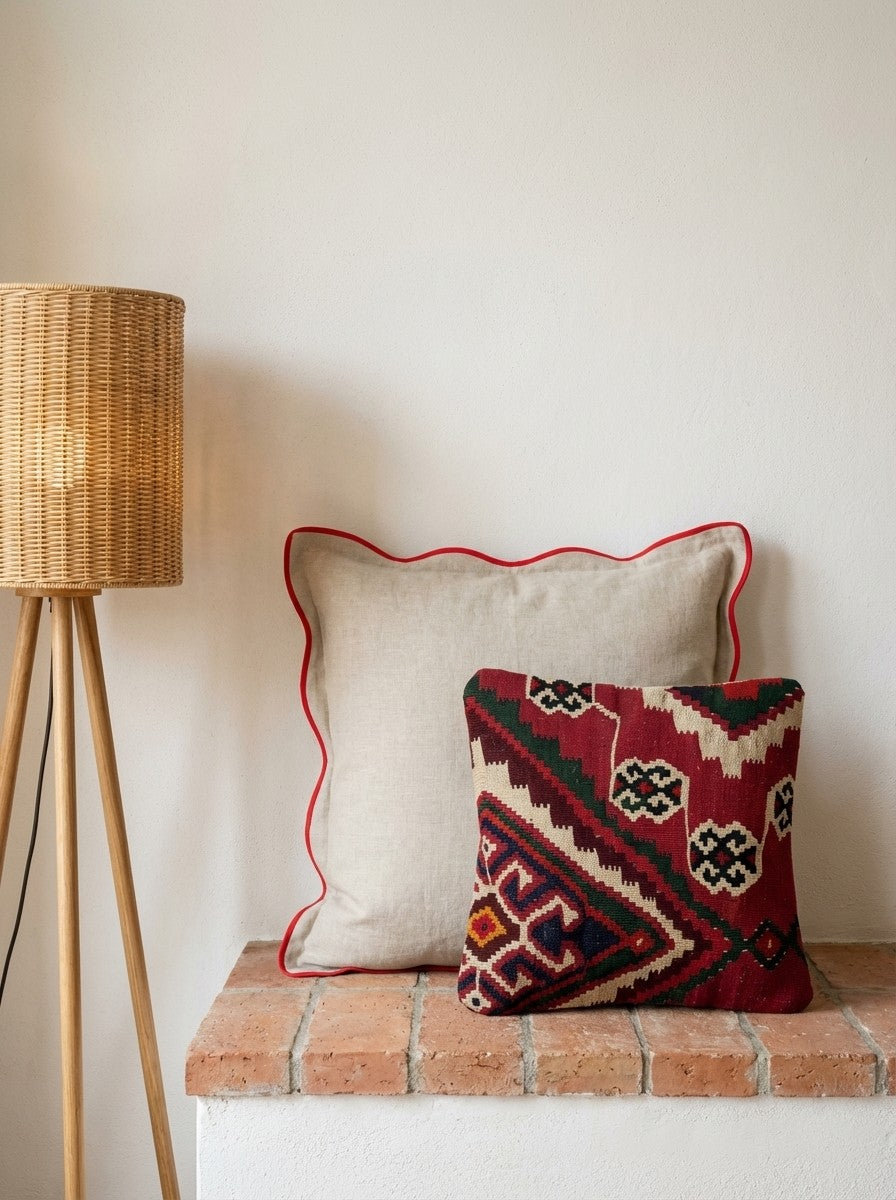 Kelim Kissen — Handmade, 40x40 cm, Multicolor, 100% Virgin Wool | Back view