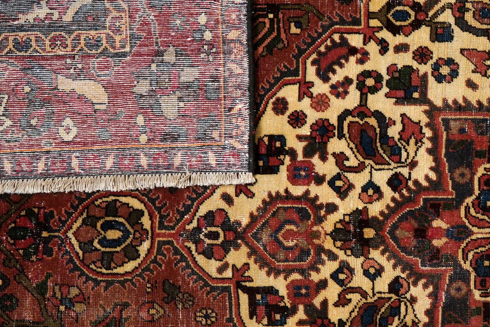 Heritage — Hand-knotted, 209x300 cm, Red, 100% Virgin Wool | View 7