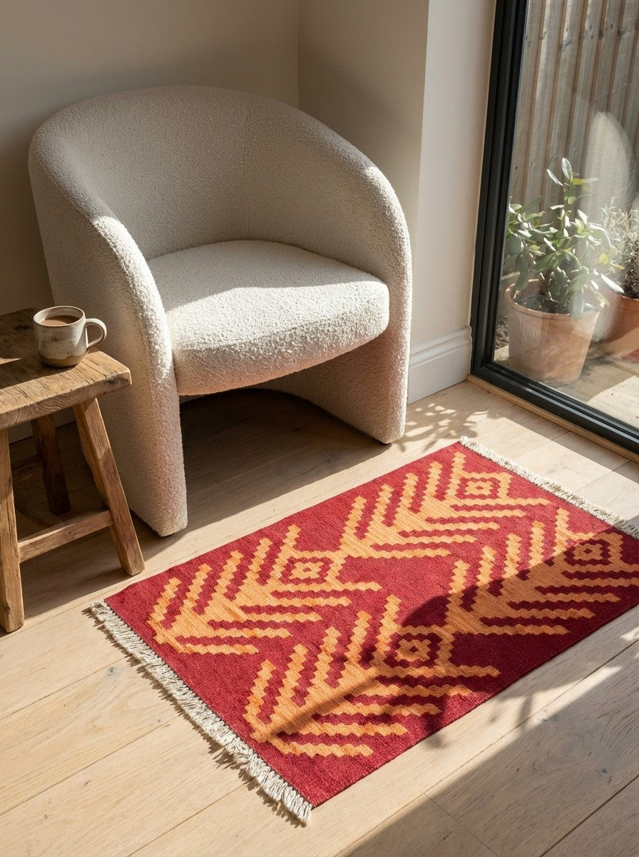 Kelim Gashgai — Handmade, 65x90 cm, Orange, 100% Virgin Wool | Detail view