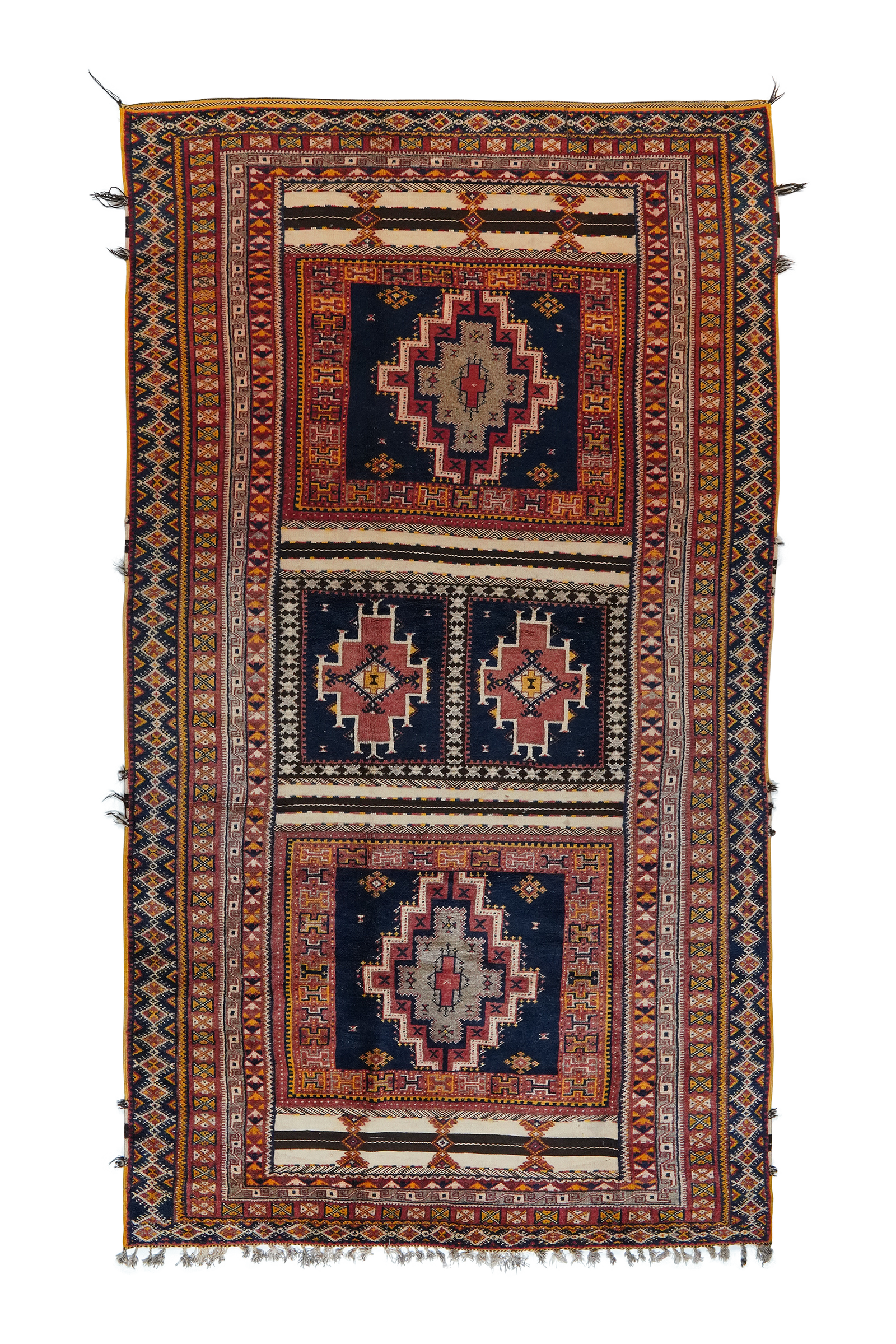 Ouzguit Nara — Handgefertigt, 369x203 cm, 100% Virgin Wool | Main view