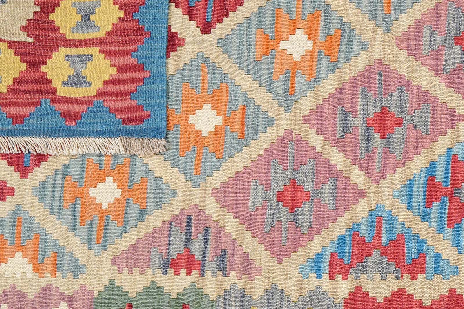 Kelim Gashgai — Handmade, 122x189 cm, Beige, 100% Virgin Wool | View 6