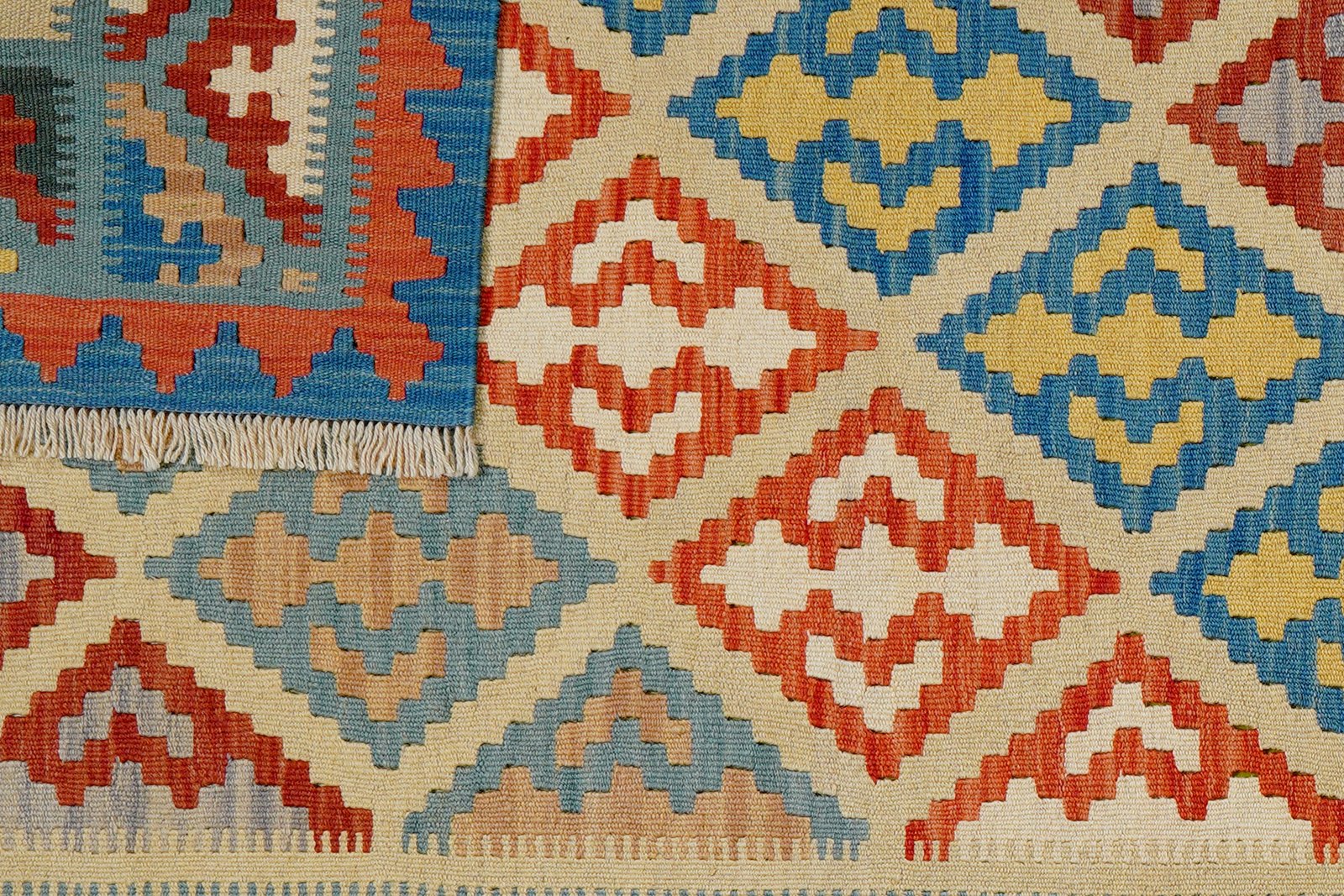 Kelim Gashgai — Handmade, 124x173 cm, Beige, 100% Virgin Wool | View 6