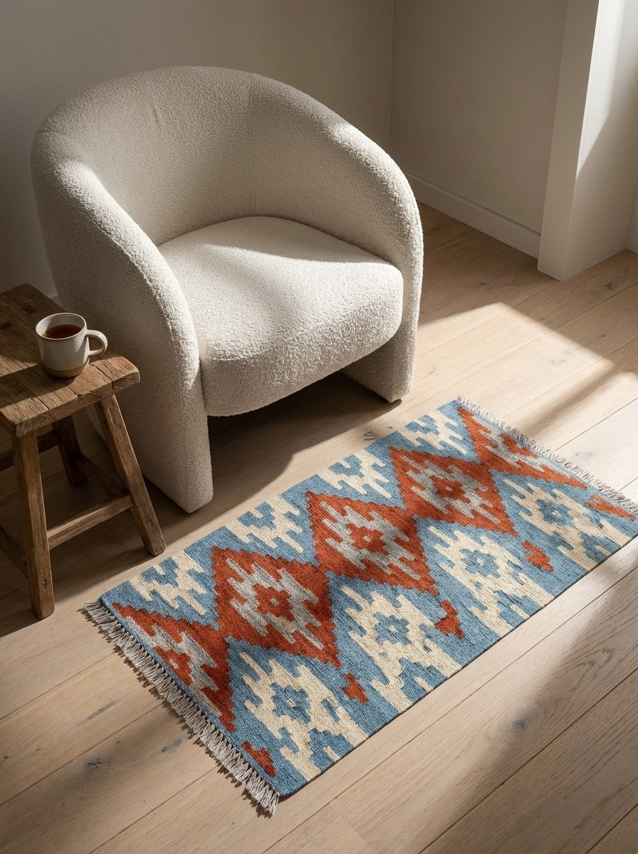 Kelim Gashgai — Handmade, 60x90 cm, Blue, 100% Virgin Wool | Detail view