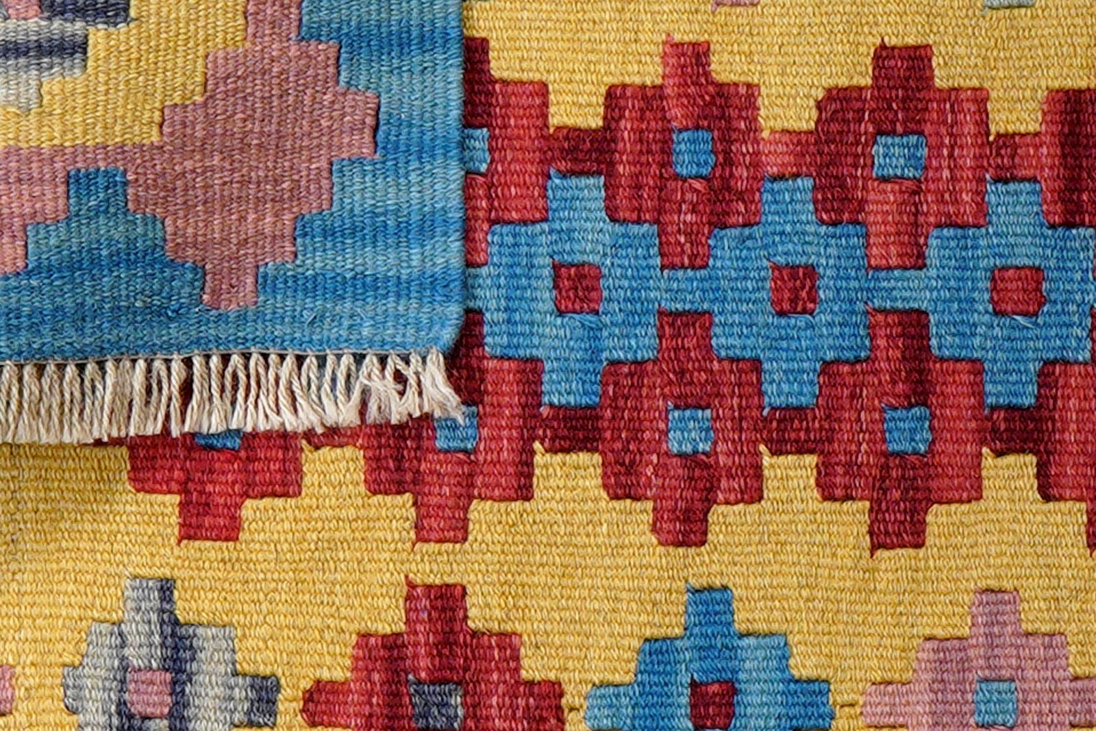 Kelim Gashgai — Handmade, 62x96 cm, Yellow, 100% Virgin Wool | View 6
