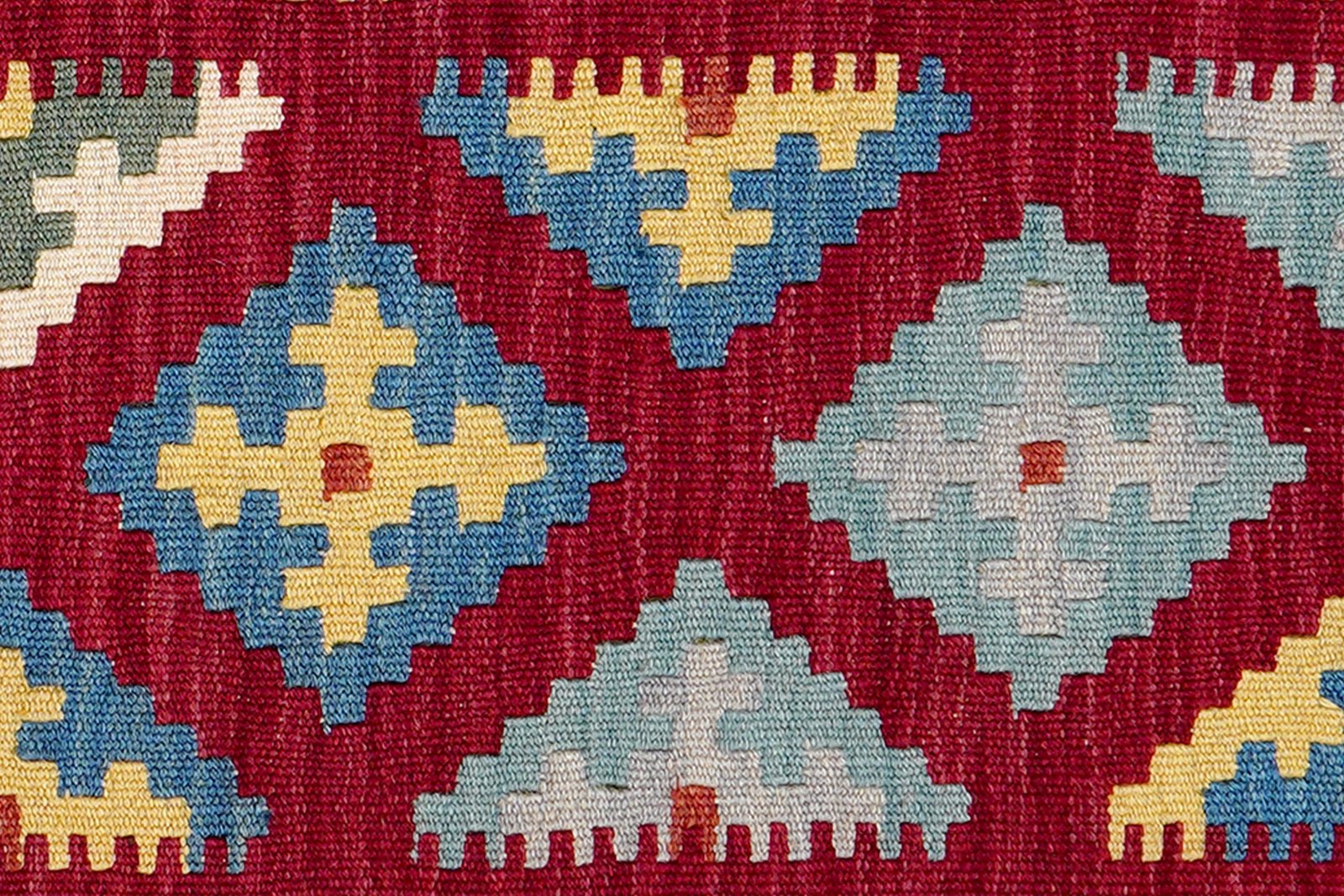 Kelim Gashgai — Handmade, 84x122 cm, Red, 100% Virgin Wool | View 5
