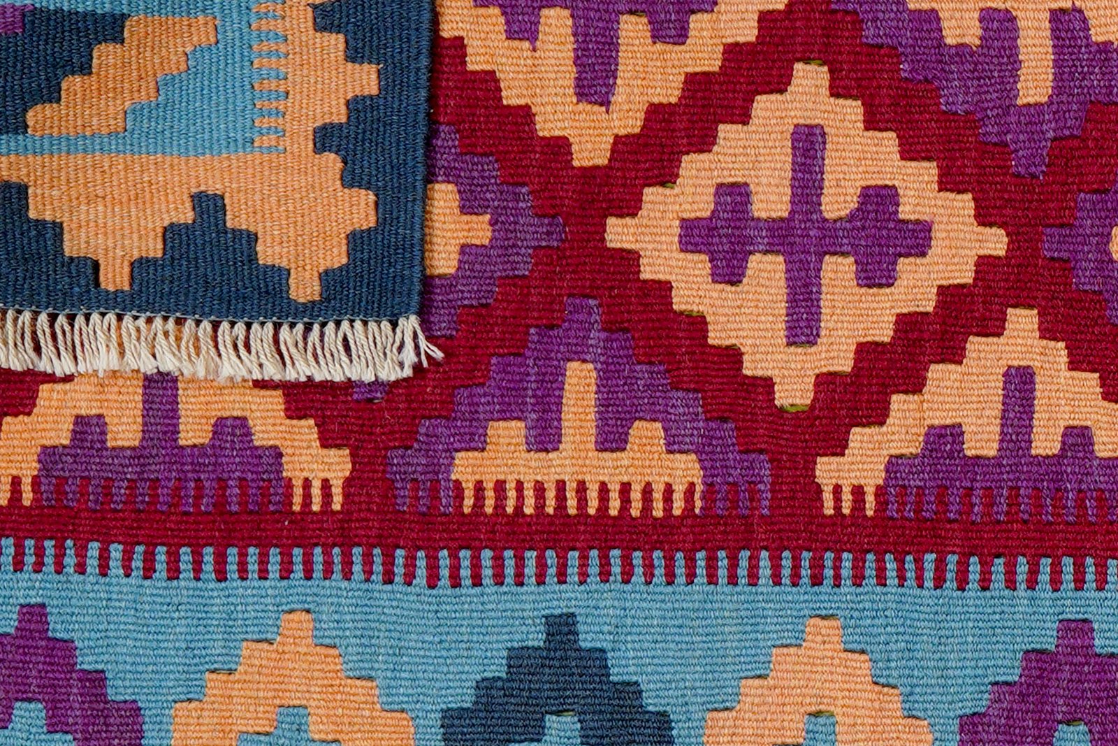 Kelim Gashgai — Handmade, 82x127 cm, Red, 100% Virgin Wool | View 6