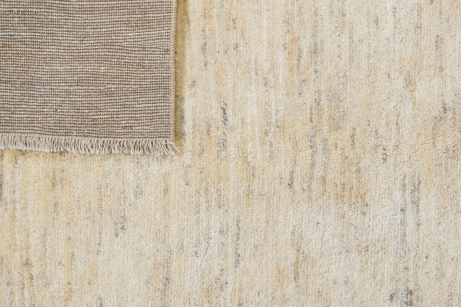 Gabbeh — Hand-knotted, 147x200 cm, Beige, 100% Virgin Wool | View 7