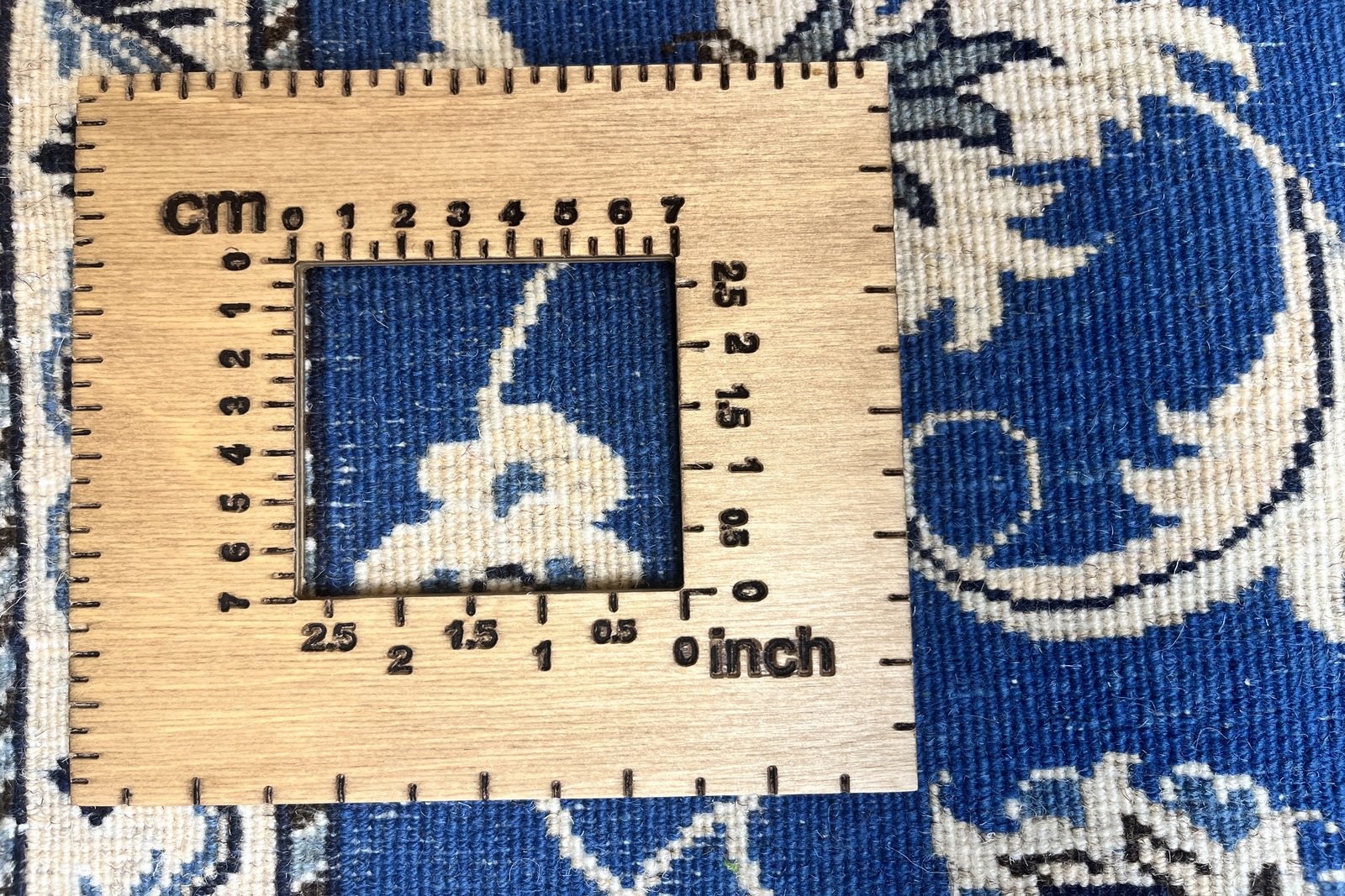 Nain 12La — Hand-knotted, 70x139 cm, Blue, 100% Virgin Wool | View 11