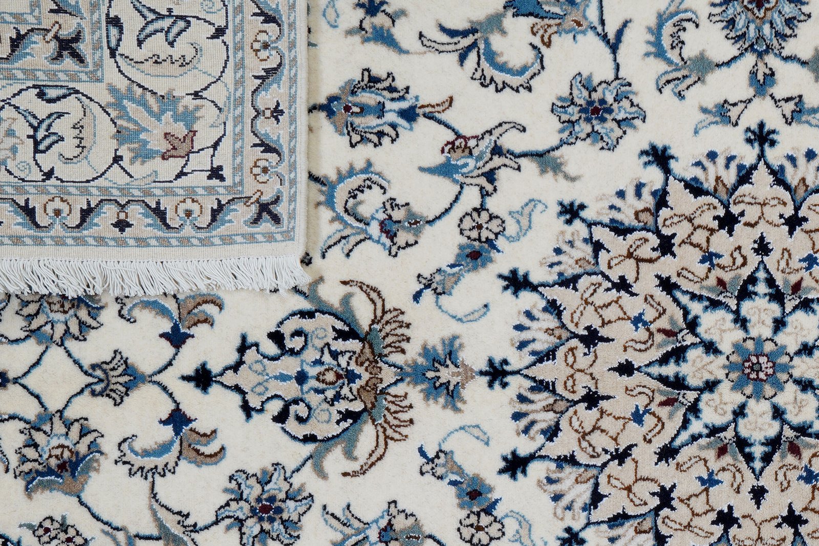 Nain 12La — Hand-knotted, 161x234 cm, Beige, 100% Virgin Wool | View 7