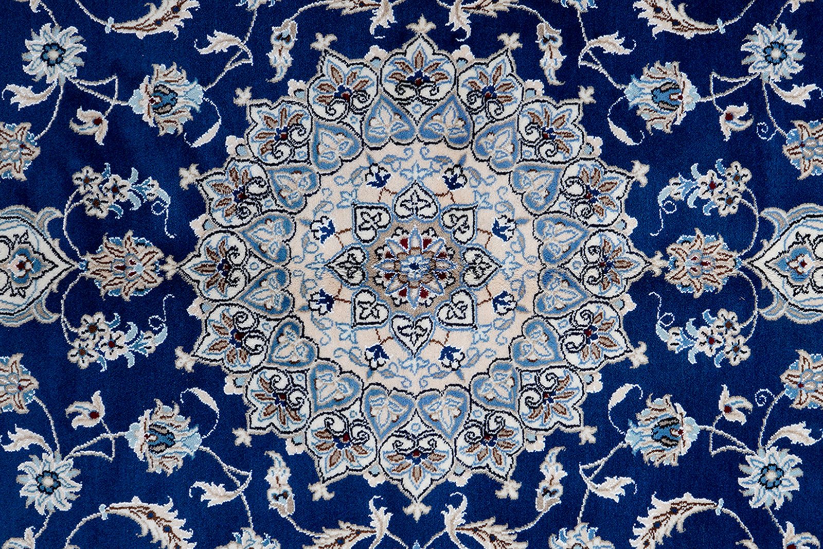 Nain 12La — Hand-knotted, 198x303 cm, Blue, 100% Virgin Wool | View 6