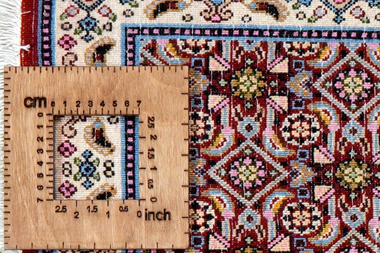 Moud Mahi — Hand-knotted, 39x65 cm, Red, 100% Virgin Wool | View 8
