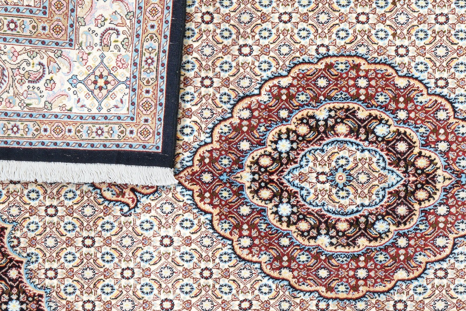 Moud Mahi — Hand-knotted, 152x210 cm, Beige, 100% Virgin Wool | View 7